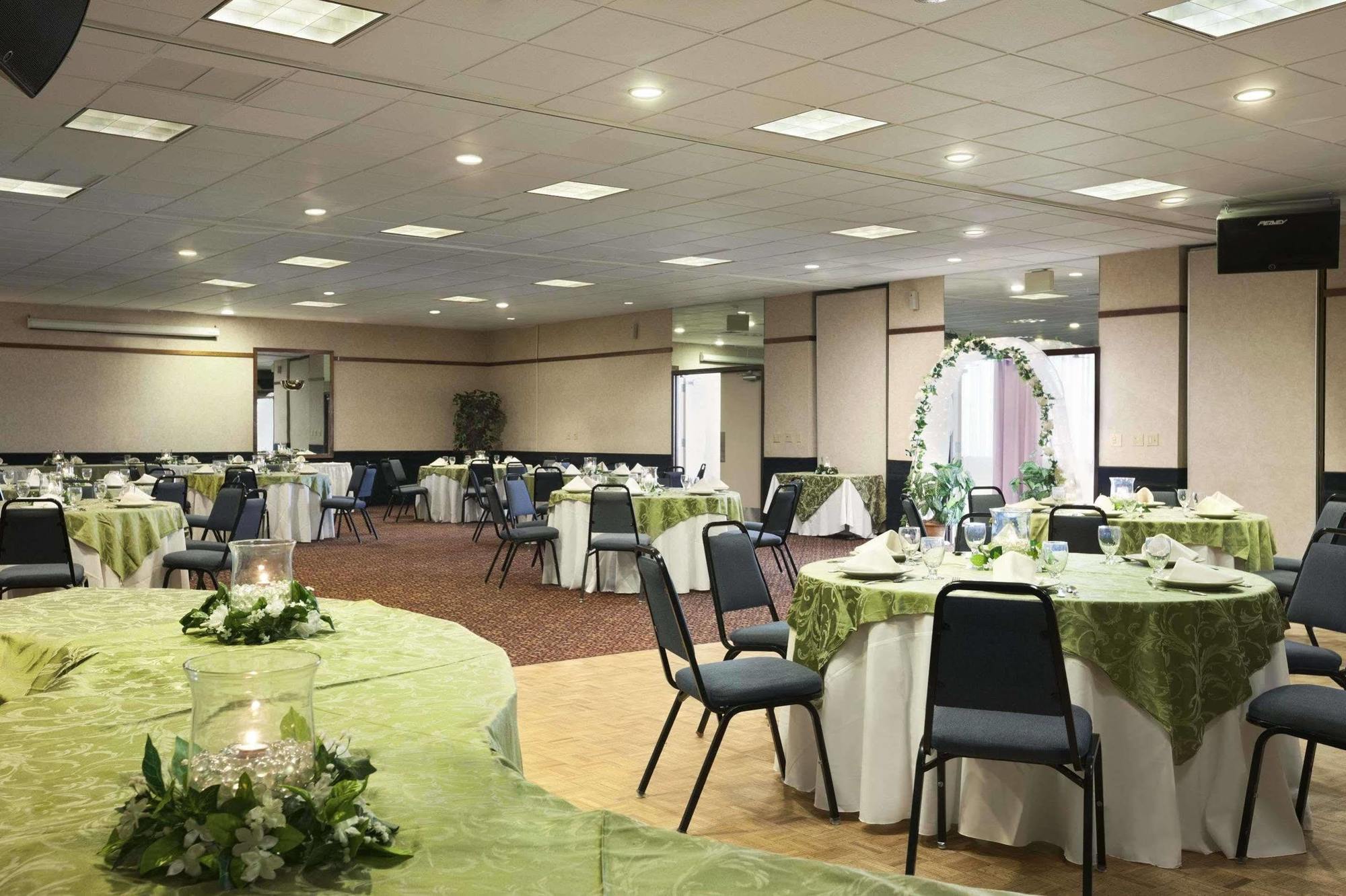 Bangor Grande Hotel Екстериор снимка